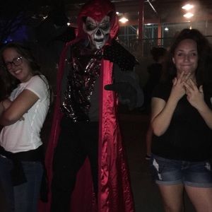 Meet your Posher, Samantha